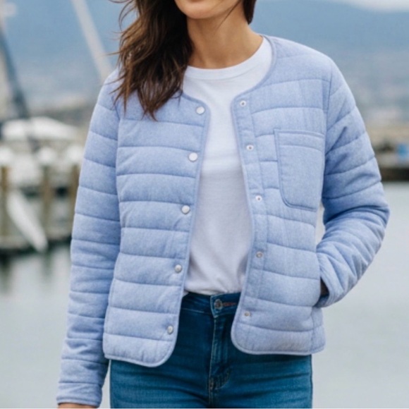 Vineyard Vines lightweight linen puffer jacket - Picture 13 of 13